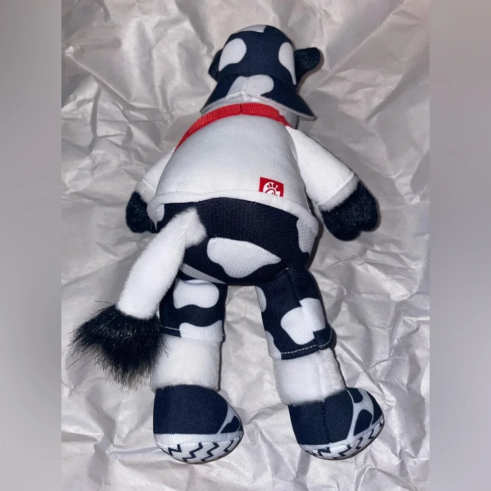 chick-fil-a plush cow “cabana” or “trend setter” Summer 2024 collector
